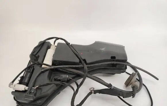 Mercedes-Benz GL X166 Windshield washer fluid reservoir/tank A1668601060 1095470