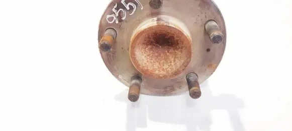 Volvo V50 Rear wheel hub