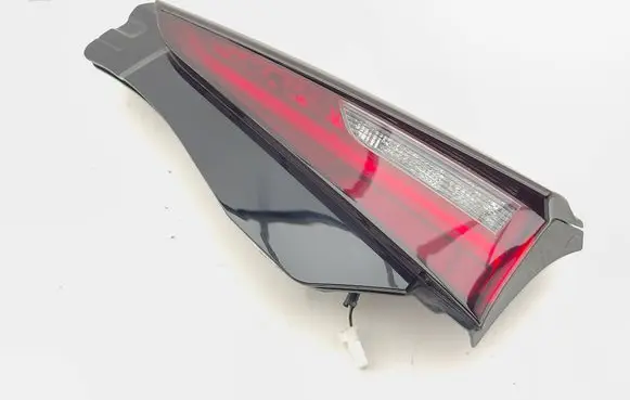 Mazda CX-30 Tailgate rear/tail lights rdm92400520 221108CJ1B 0520