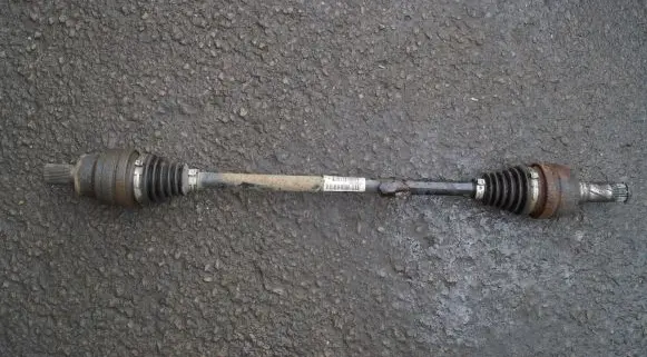 Volvo XC70 Rear driveshaft P30651936