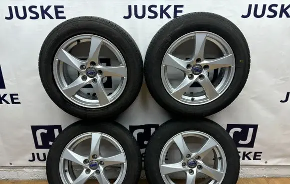 R16 alloy rim