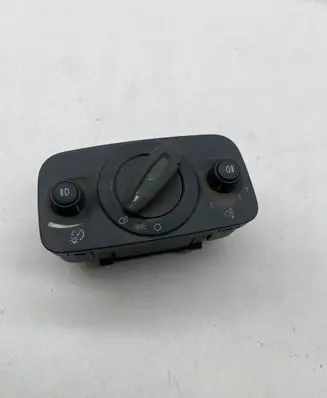 Ford Fiesta Light switch 10099371