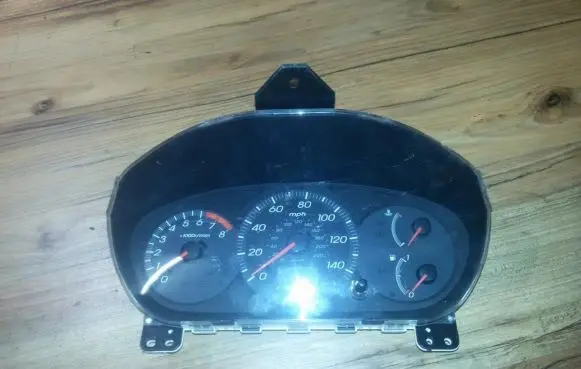 Honda Civic Speedometer (instrument cluster) hr0287013 00027058