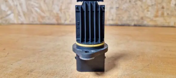 Mercedes-Benz S W220 Mass air flow meter 72268407 12970885