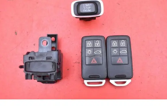 Volvo V40 Ignition lock AH4N-15607-AE