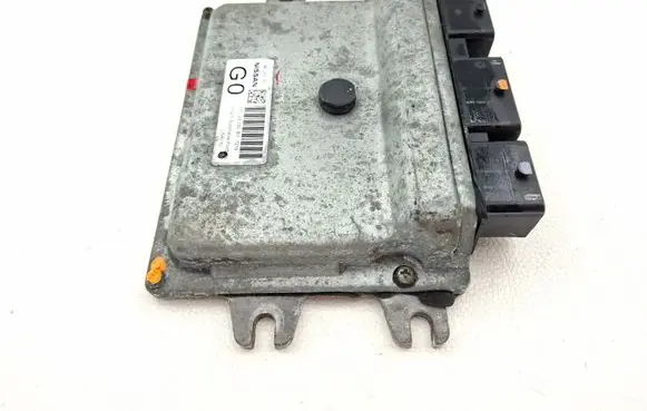 Nissan Tiida C11 Engine control unit/module MEC93130