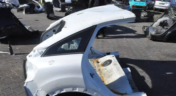 Citroen C4 III e-C4 Rear quarter panel 