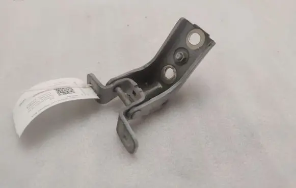 Ford Mustang V Front door upper hinge