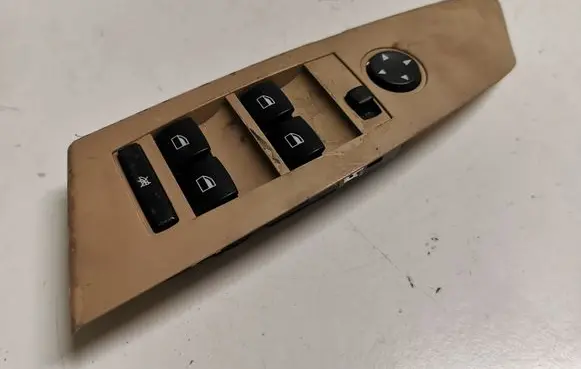 BMW 5 E60 E61 Electric window control switch 6951925