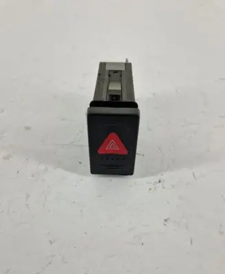 Volkswagen PASSAT B5.5 Hazard light switch 3B0953235D