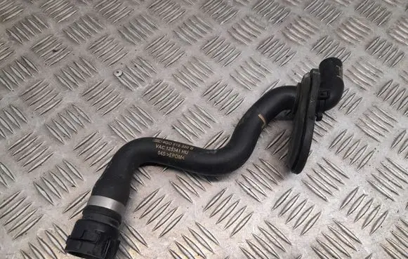 Audi A6 S6 C7 4G Engine coolant pipe/hose 4G0819350B