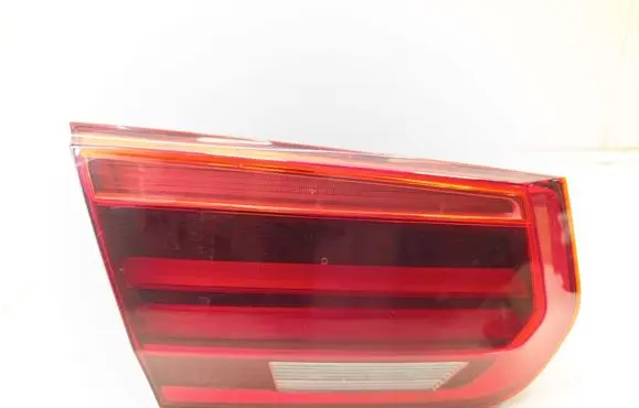 BMW 3 F30 F35 F31 Tailgate rear/tail lights H7736911907 7736911907