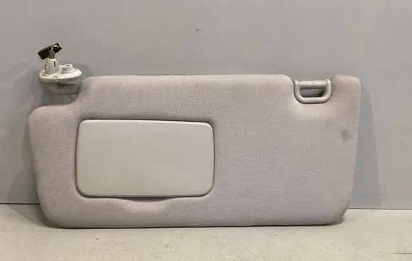 Subaru Legacy Sun visor