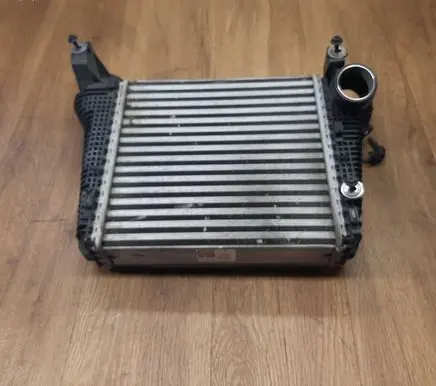Porsche Macan (95B) Intercooler radiator 95B145803G