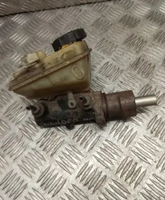 Ford Mondeo MK II Master brake cylinder