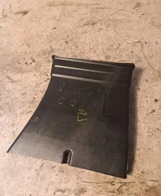 BMW X6 M Cabin air duct channel 7148531