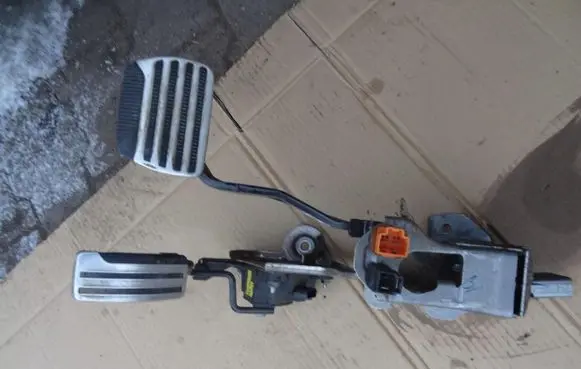 Nissan Qashqai Pedal assembly 