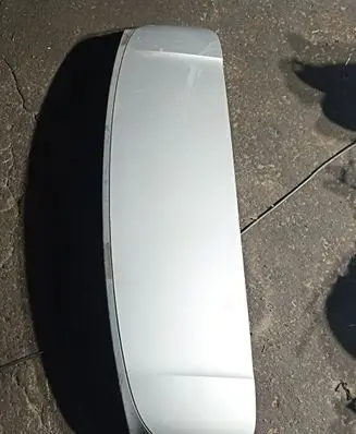 Tailgate/trunk spoiler