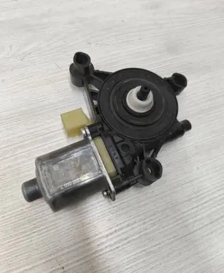 Audi Q2 - Rear door window regulator motor 5Q0959801