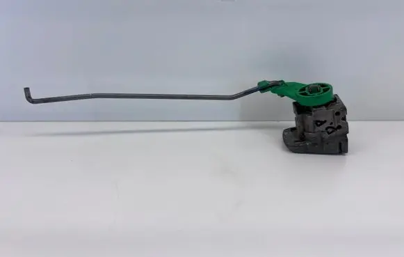 Nissan Qashqai Front door lock (next to the handle) N0502293 N0502294