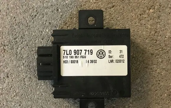 Volkswagen Phaeton Alarm control unit/module 7L0907719