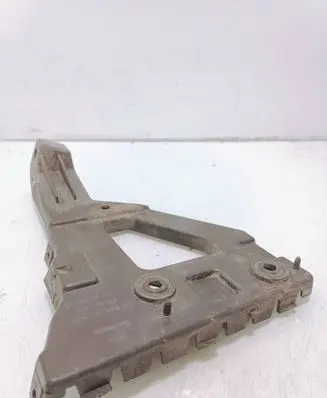 Audi A6 S6 C6 4F Front bumper mounting bracket 4F0807228 13672