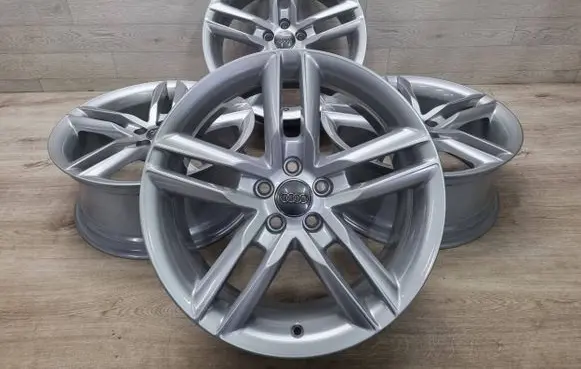 Audi A1 R17 alloy rim 8X0601025AP