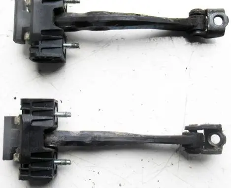 Opel Astra H Front door check strap stopper 