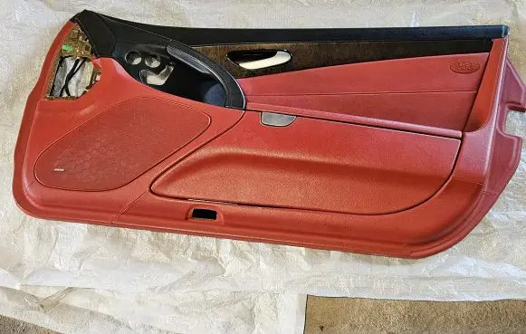 Mercedes-Benz SL R230 Front door card panel trim A2307600261 A2307204070 2307202463