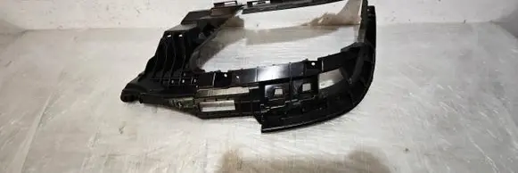 Audi A4 S4 B9 8W Muffler mount bracket/holder 8W0807347D