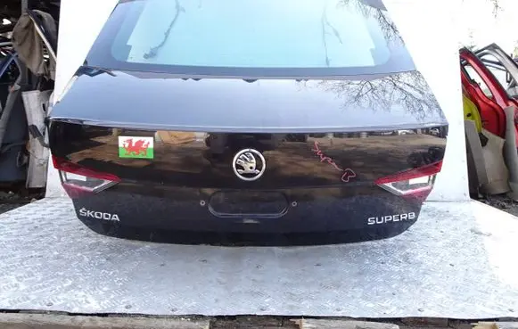 Skoda Superb B8 (3V) Truck tailgate