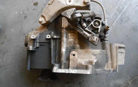 Seat Leon (5F) Manual 6 speed gearbox PGT