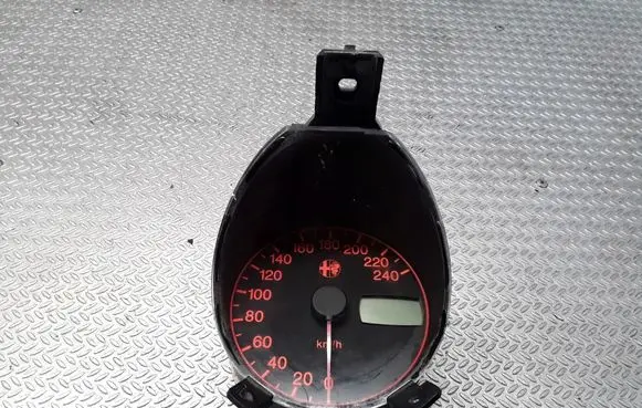 Alfa Romeo 156 Speedometer (instrument cluster) 60664231