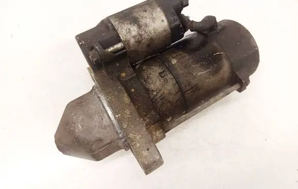 Toyota Corolla Verso AR10 Starter motor 281000R010