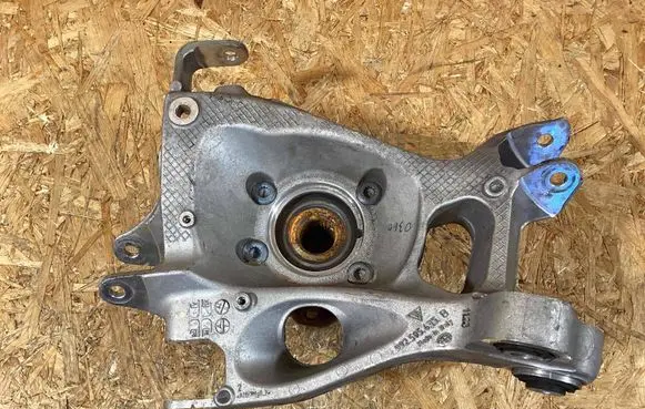 Porsche 911 992 Rear wheel hub spindle/knuckle 992505435b