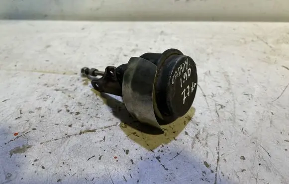 Volkswagen Caddy Turbo system vacuum part 
