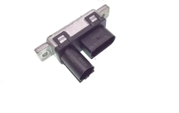 Volvo XC90 Glow plug pre-heat relay 31459300