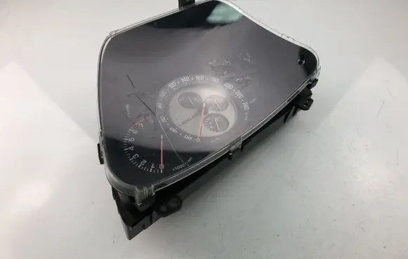 Lexus IS 200-300 Speedometer (instrument cluster) 8380053080