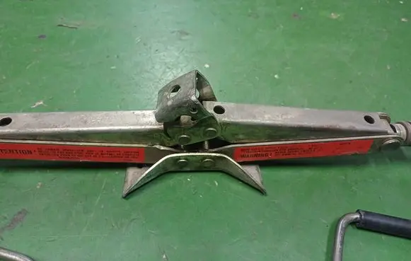 Volvo 940 Lift Jack 8D1C