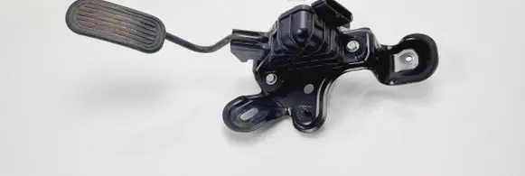 Lexus RX 330 - 350 - 400H Accelerator throttle pedal 7812048070 1988003040 096224151B4