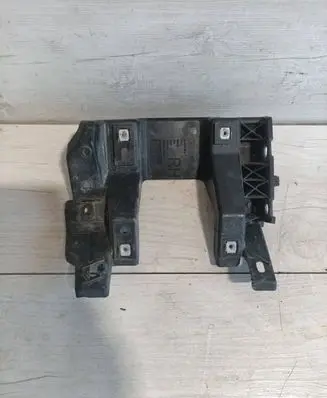 Dodge RAM Fog light bracket 68291438A