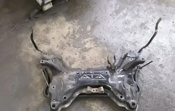 Citroen DS4 Front subframe