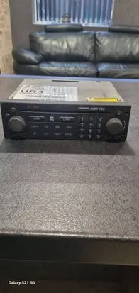 Mitsubishi Carisma Radio/CD/DVD/GPS head unit 9132693 NCDR1100 YHHJ10000800