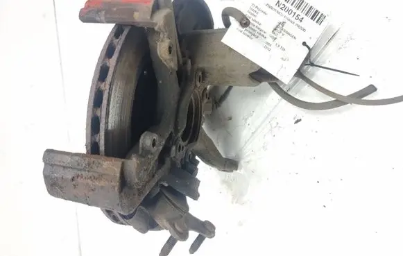 Volkswagen Golf V Front wheel hub spindle knuckle