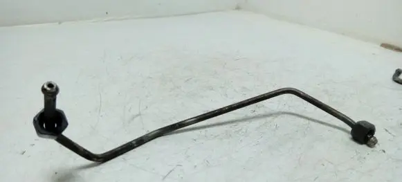 Peugeot 407 Fuel injector supply line/pipe 