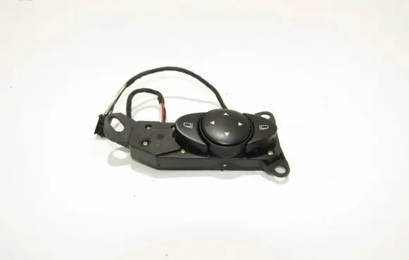 Mercedes-Benz E W211 Wing mirror switch 2118202110