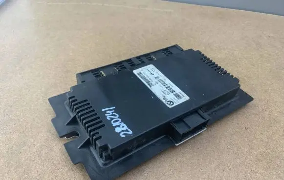 BMW 1 E81 E87 Light module LCM 9204525 61359204525