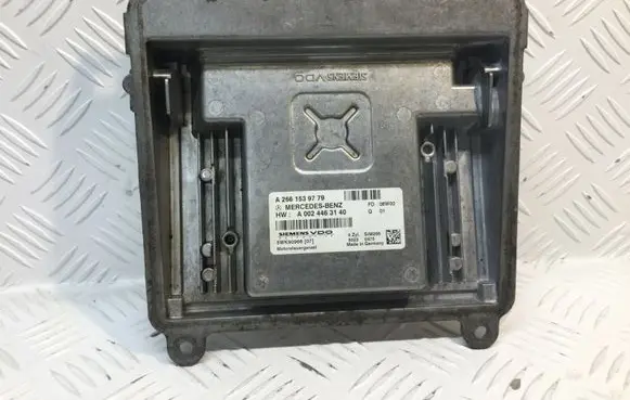 Mercedes-Benz A W169 Engine control unit/module ECU A2661539779 A0024463140