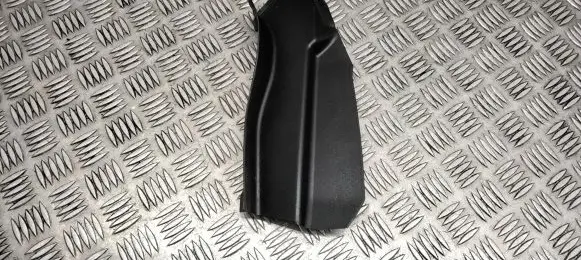 BMW X5 F15 Rear/tail light trim molding 7342234