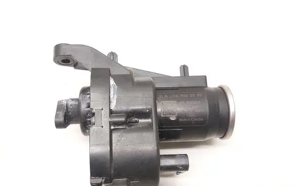 Mercedes-Benz C W206 Intake manifold valve actuator/motor A6549062500